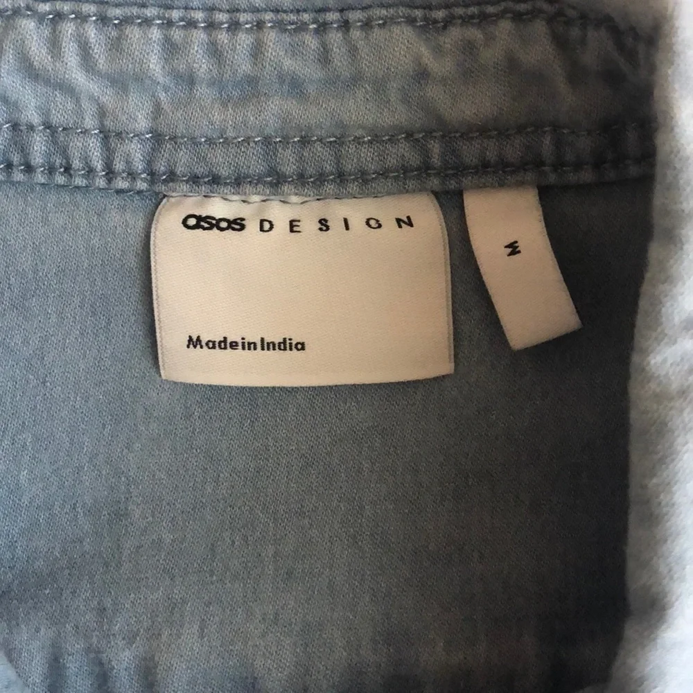 ASOS design button down - Picture 2 of 7
